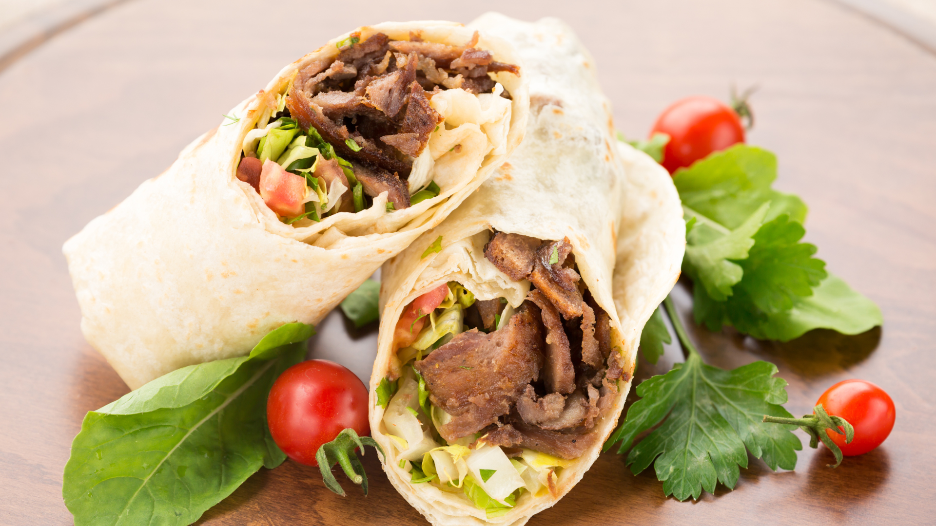 Qué especias lleva la carne de kebab